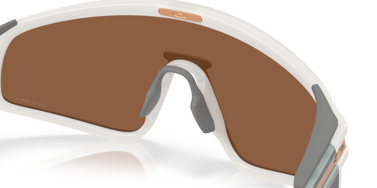 Oakley Latch™ Panel Seek Collection - Specs Eyewear