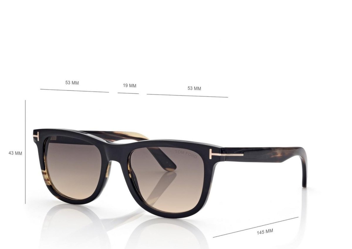 Tom Ford FT1046 - Specs Eyewear