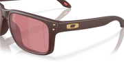 Prizm Dark Golf Lenses, Matte Grenache Frame