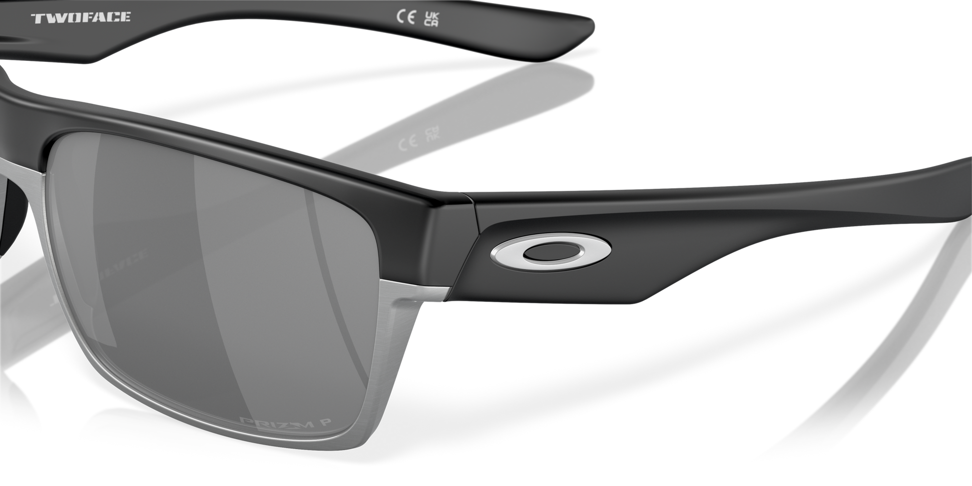 [Prizm Black Polarized Lenses, Matte Black Frame]