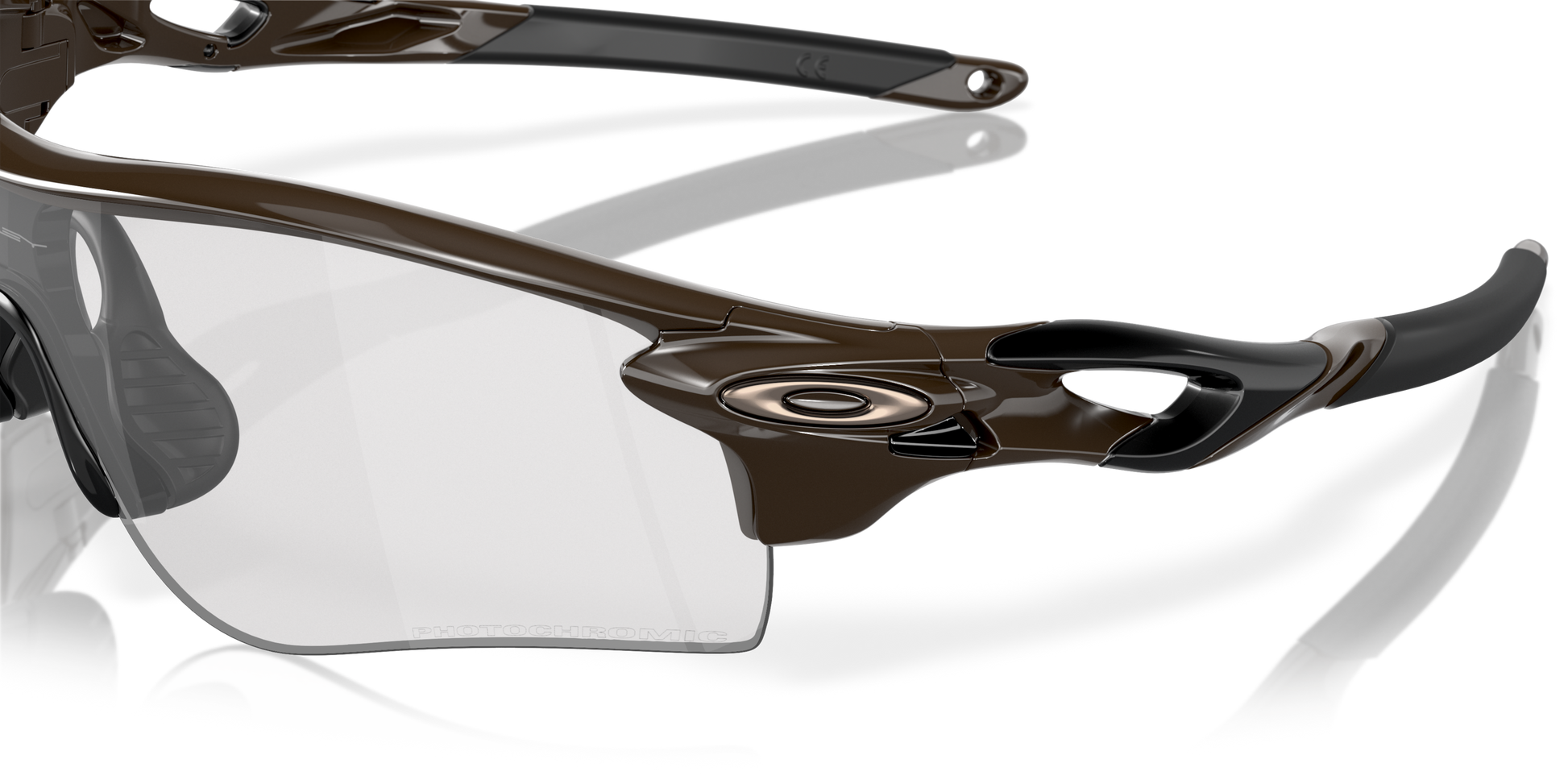 [Clear To Black Iridium Photochromic Lenses, Olive Frame]