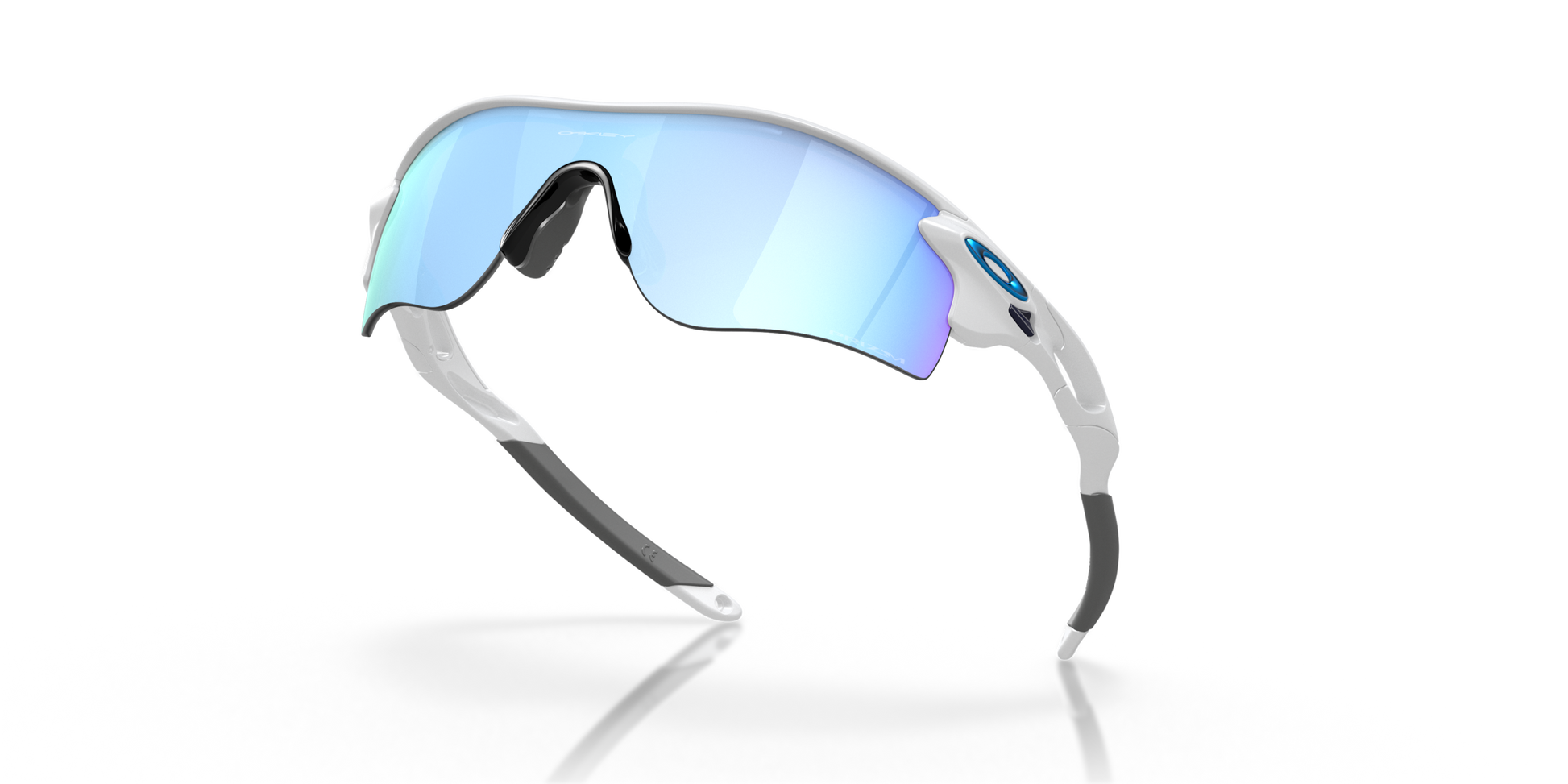 [Prizm Deep Water Polarized Lenses, Matte White Frame]