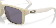 Prizm Grey Lenses, Matte Sand Frame