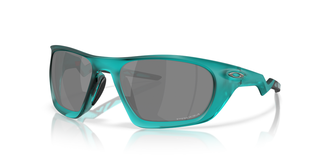 [Prizm Black Lenses, Matte Transparent Arctic Surf Frame]