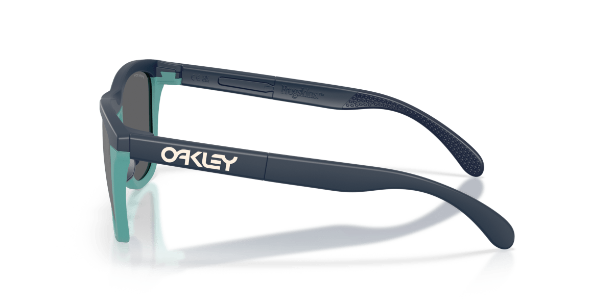 Oakley Frogskins™ Range Pacific Trail Collection - Specs Eyewear