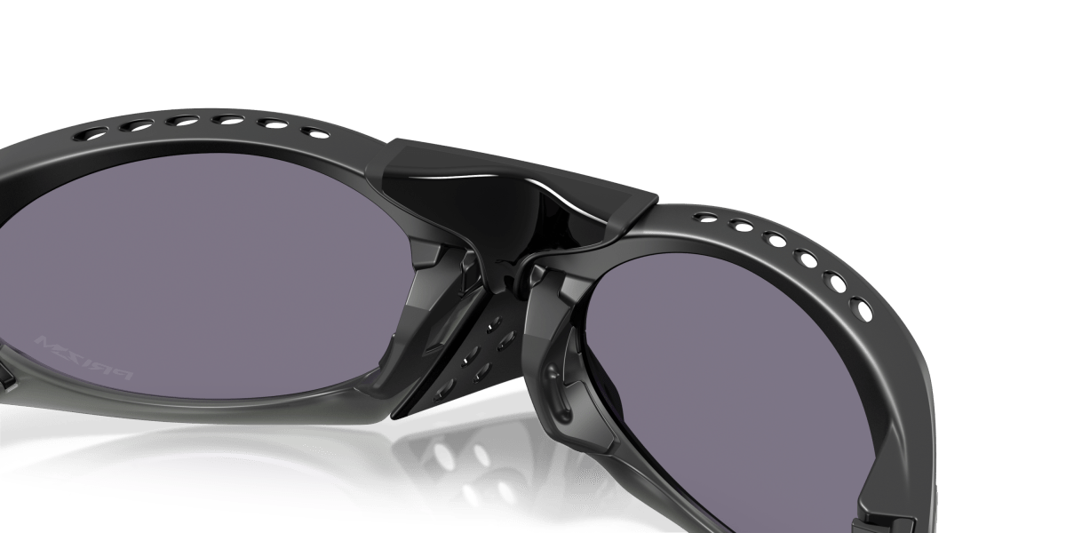 Oakley Plantaris - Specs Eyewear