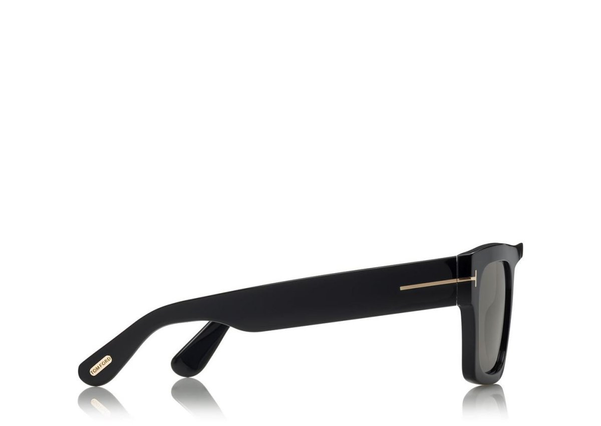 Tom Ford FT0711 - Specs Eyewear