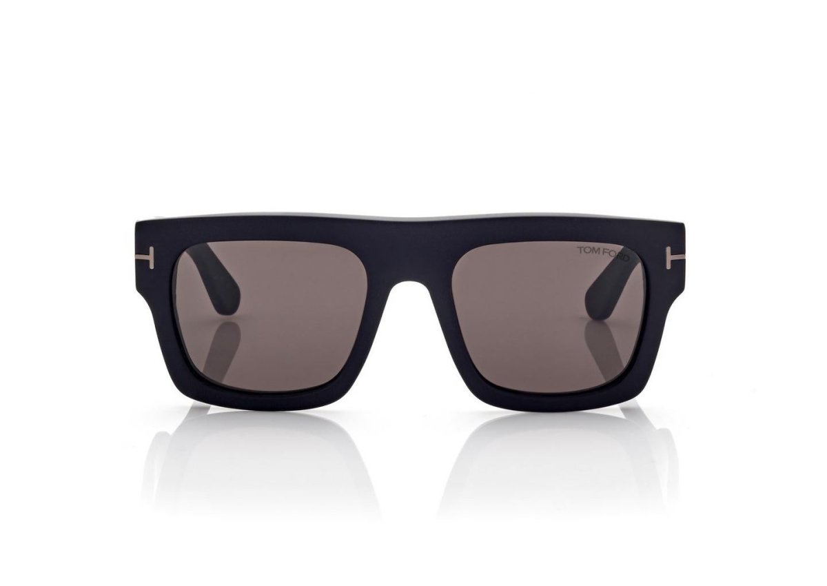 Tom Ford FT0711 - Specs Eyewear