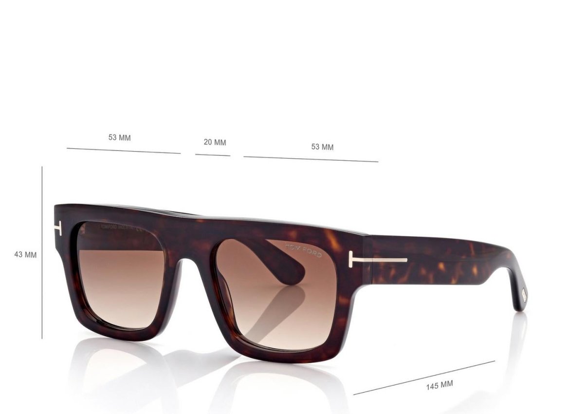 Tom Ford FT0711 - Specs Eyewear