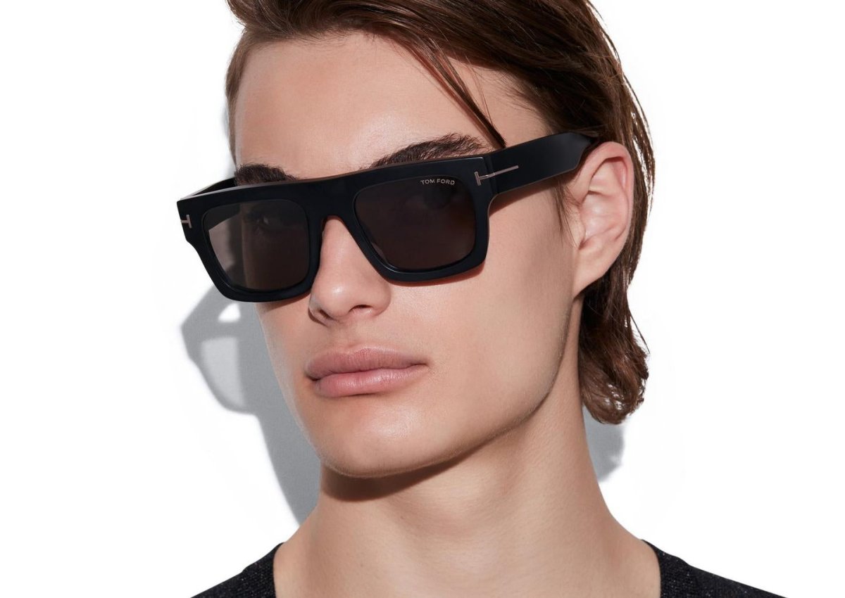 Tom Ford FT0711 - Specs Eyewear
