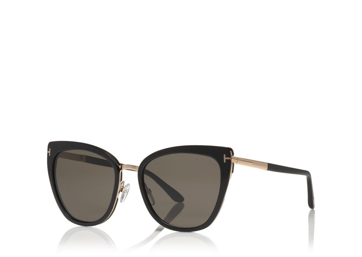 Tom Ford FT0717 - Specs Eyewear