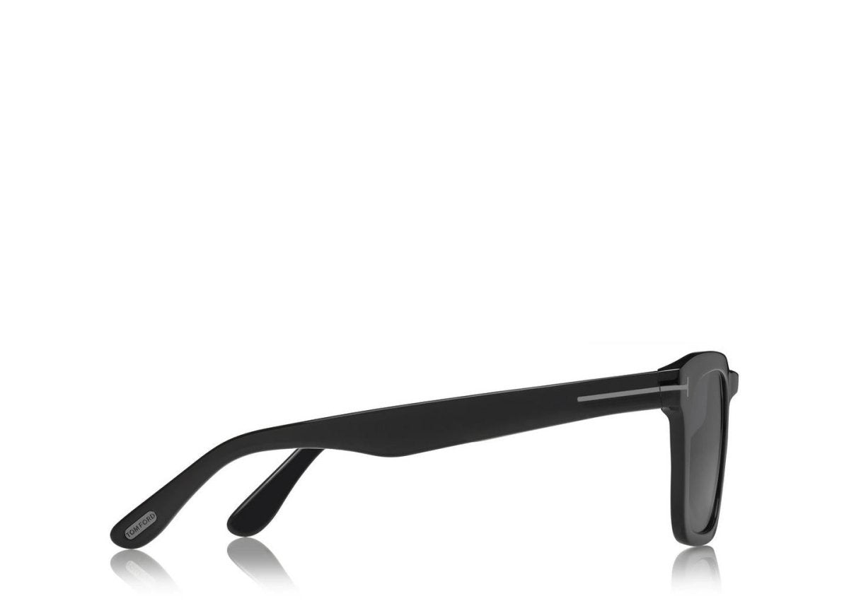 Tom Ford FT0751 - Specs Eyewear