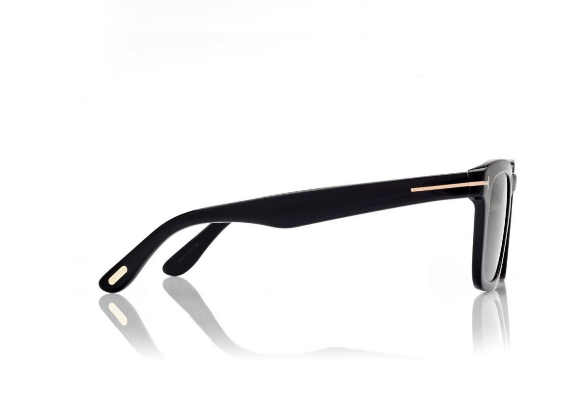 Tom Ford FT0751 - Specs Eyewear