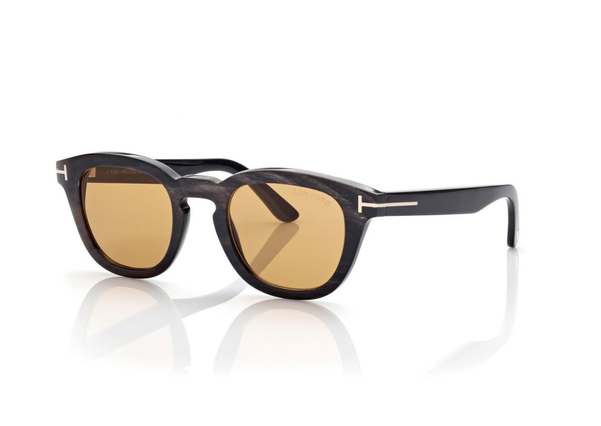 Tom Ford FT1045 - Specs Eyewear
