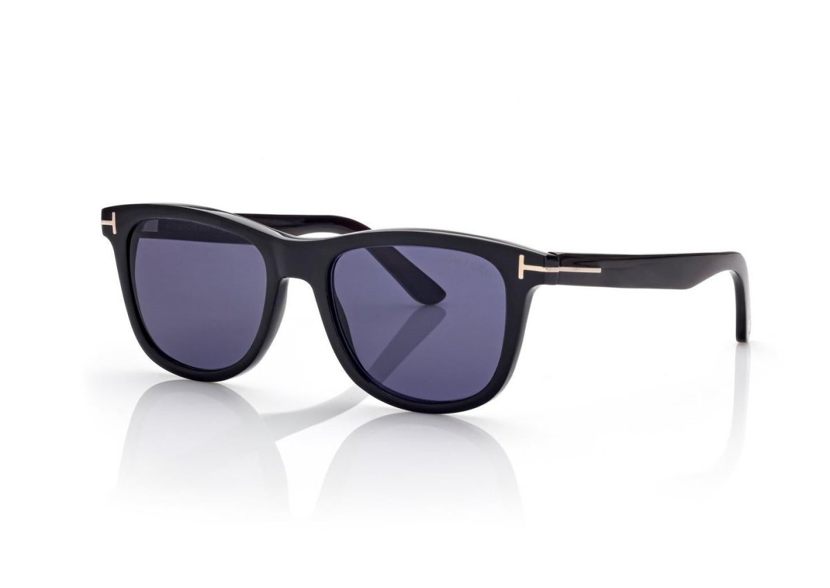 Tom Ford FT1046 - Specs Eyewear