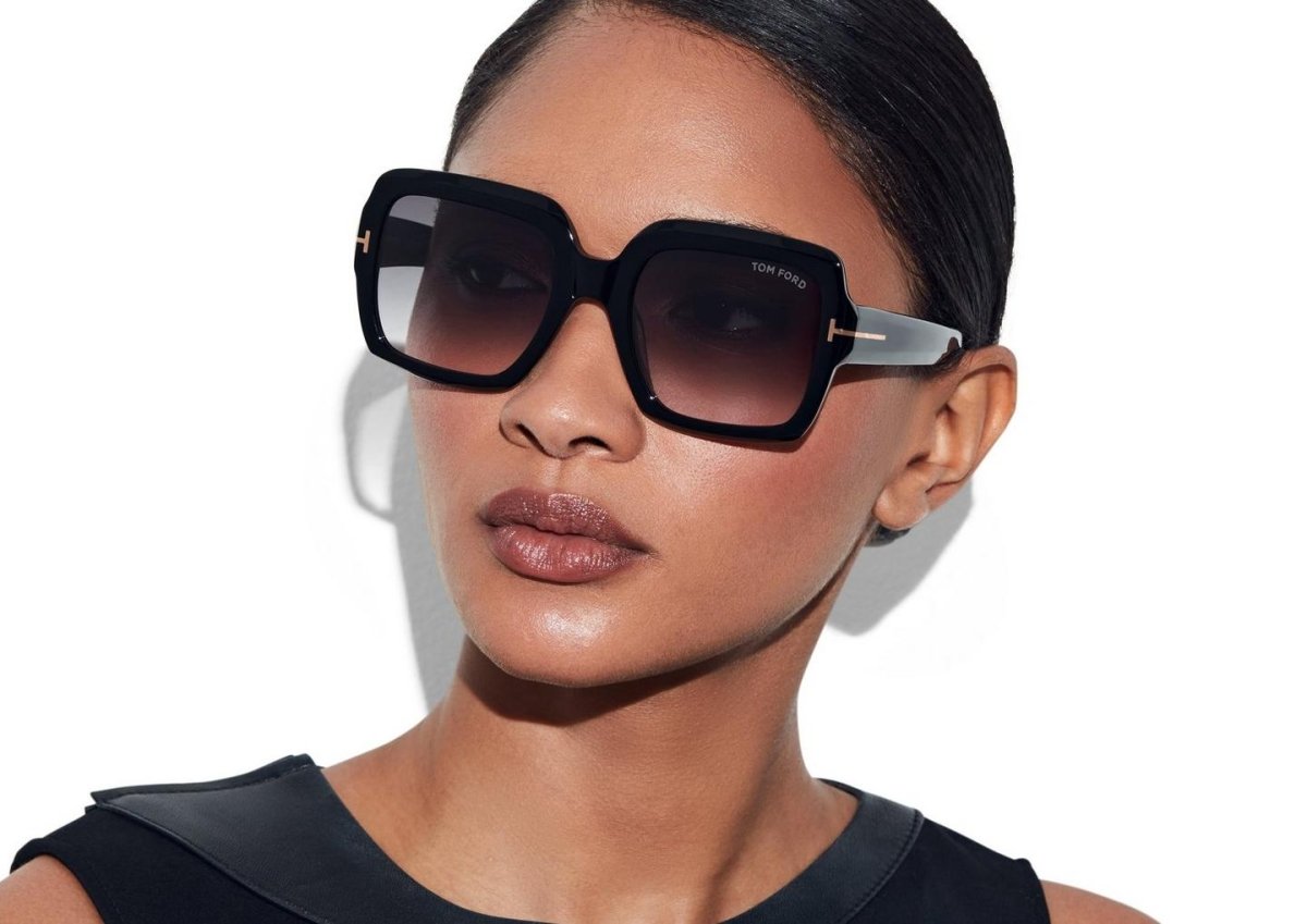 Tom Ford FT1082 - Specs Eyewear
