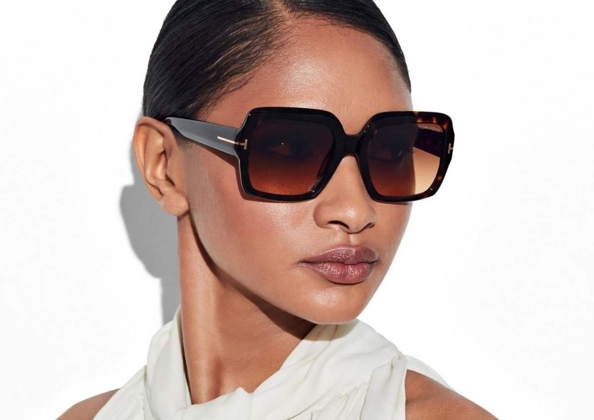 Tom Ford FT1082 - Specs Eyewear