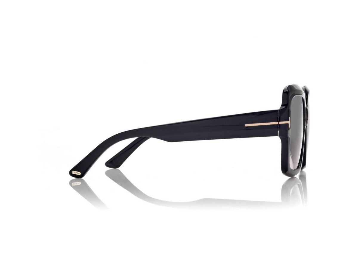 Tom Ford FT1082 - Specs Eyewear