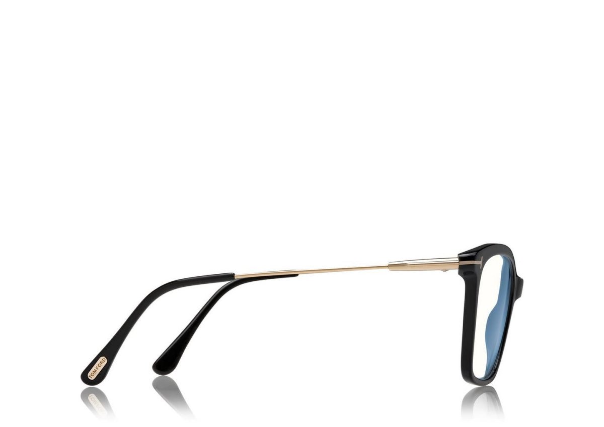 Tom Ford FT5687 - B - Specs Eyewear