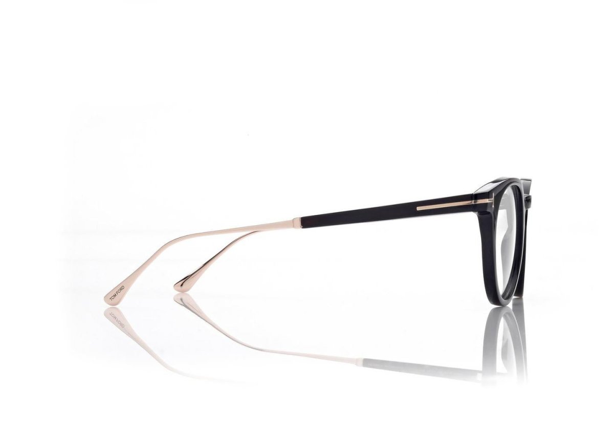 Tom Ford FT5885 - P - Specs Eyewear